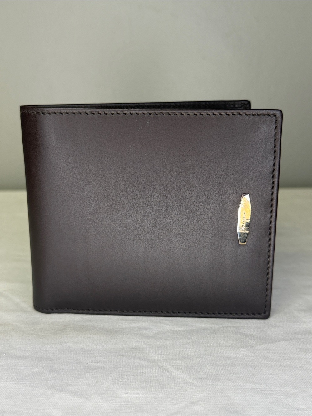 Salvatore Ferragamo Men's Brown Calf Leather Bifold Wallet Made in Italy